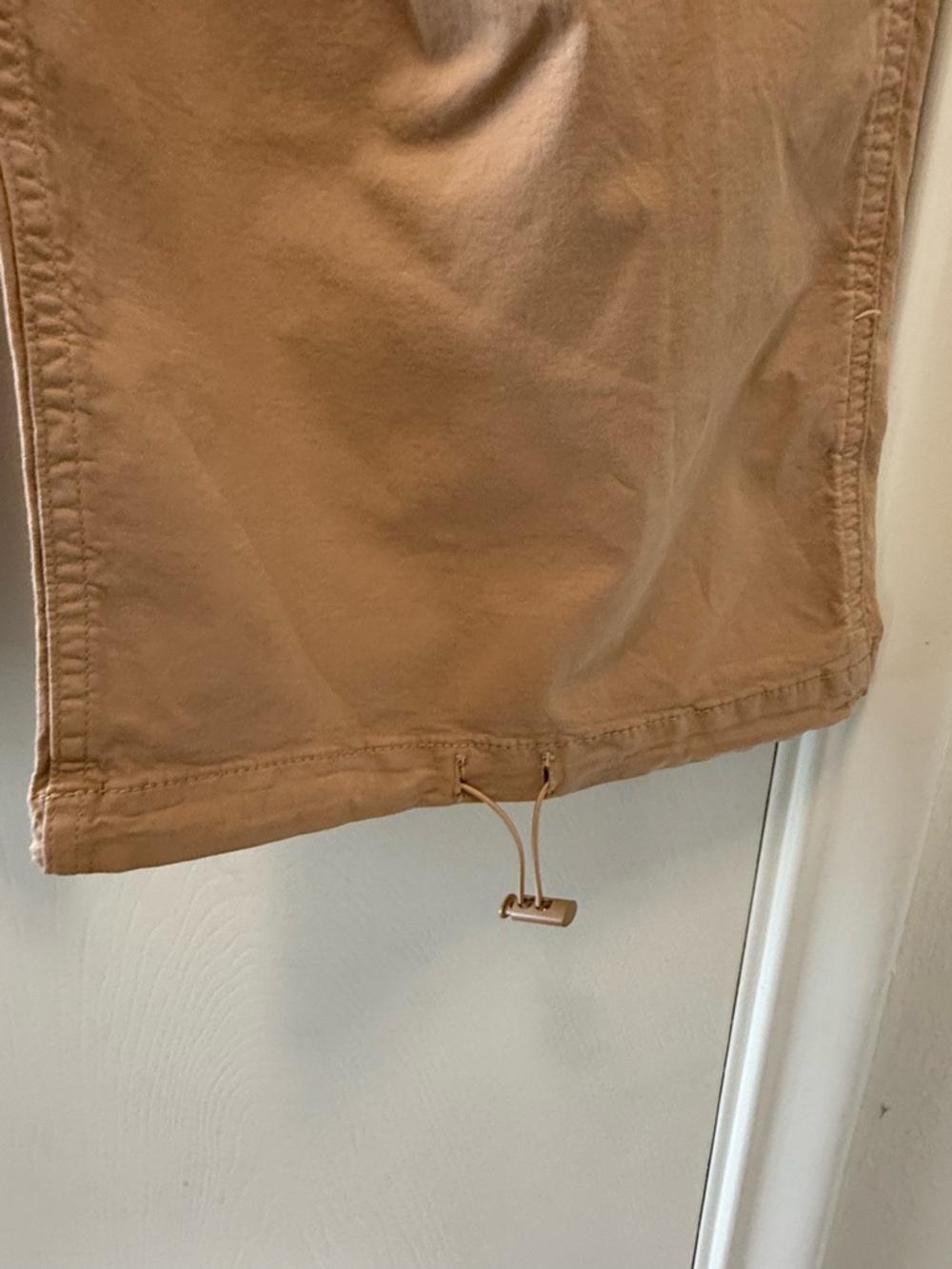 Good American Beige Cargo Pants - Picture 6 of 7